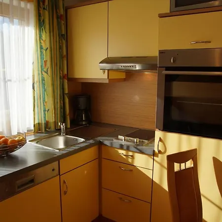 Haus Dorfblick 겔로스