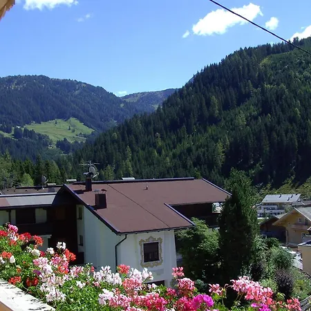 Πανσιόν Haus Dorfblick 4*