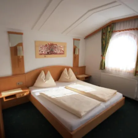 Haus Dorfblick Vendégház Gerlos