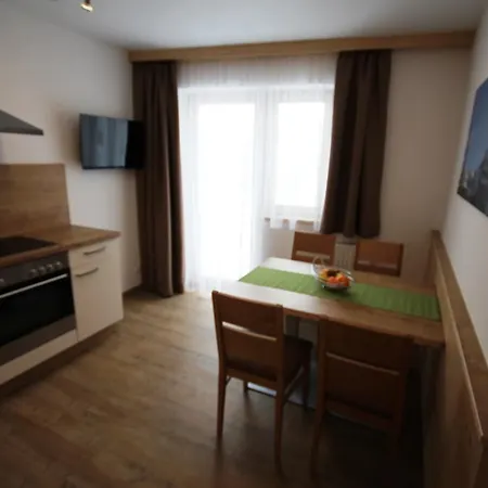 بيت ضيافة Haus Dorfblick جيرلوس