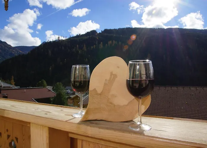 Haus Dorfblick 招待所 4*