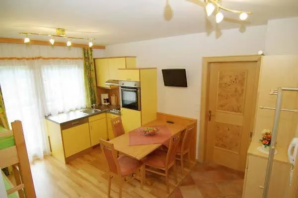 Haus Dorfblick 盖洛斯