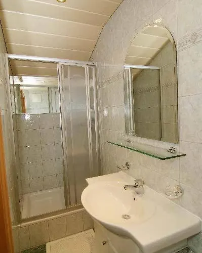 Haus Dorfblick 招待所