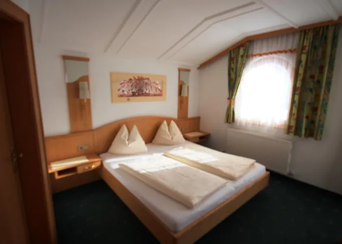 Haus Dorfblick 招待所 盖洛斯