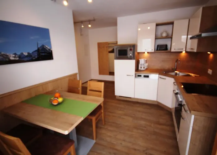 招待所 Haus Dorfblick 4*